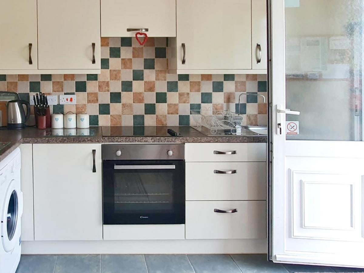 Dart Haven - Cheerful Holiday Bungalow In Galmpton Esterno foto